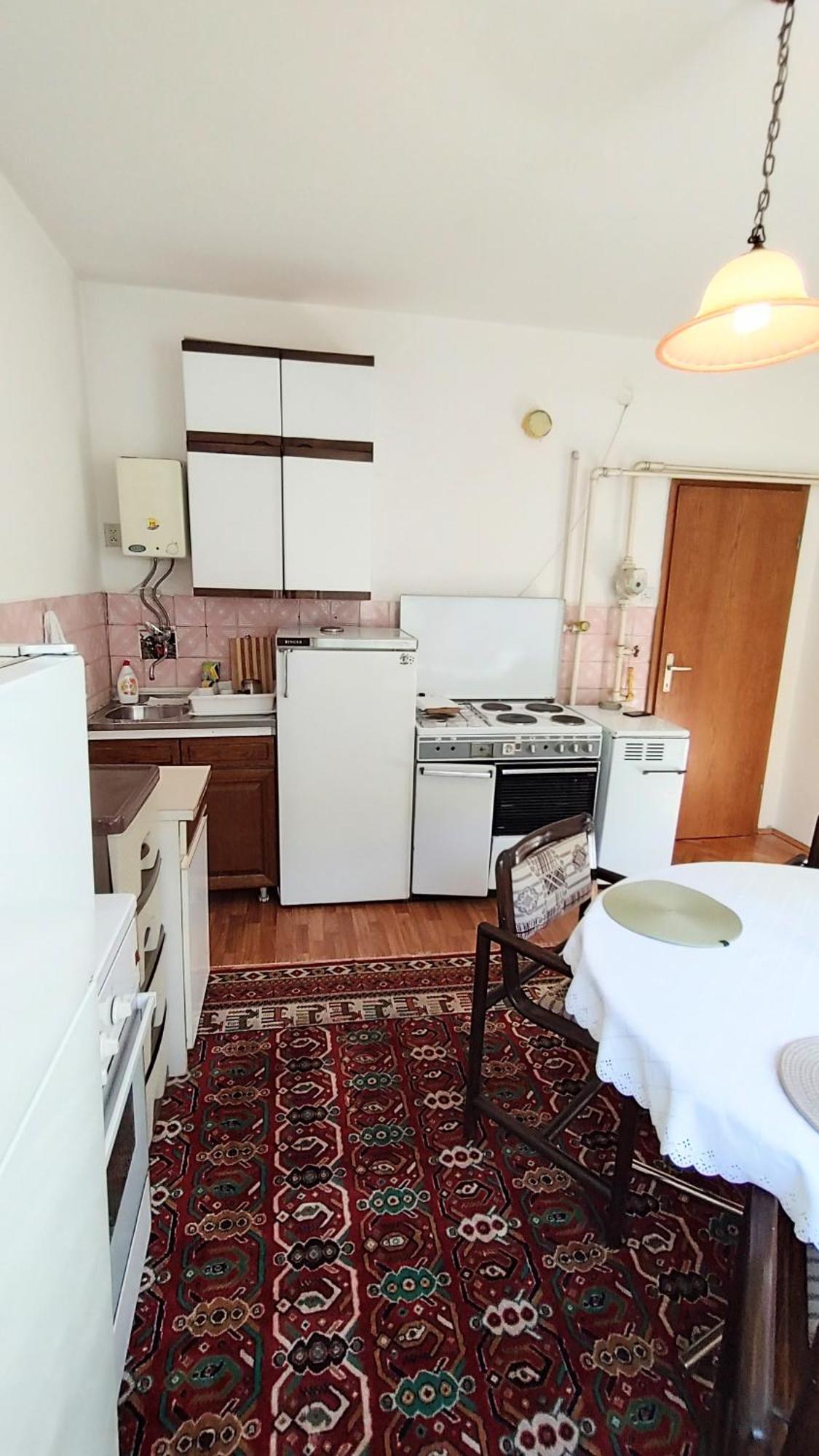 Digital Nomad Comfy Apartment,Foot Mountain Vodno And Millennium Cross,19 Min By Walk To Cener,Free Parking Szkopje Kültér fotó