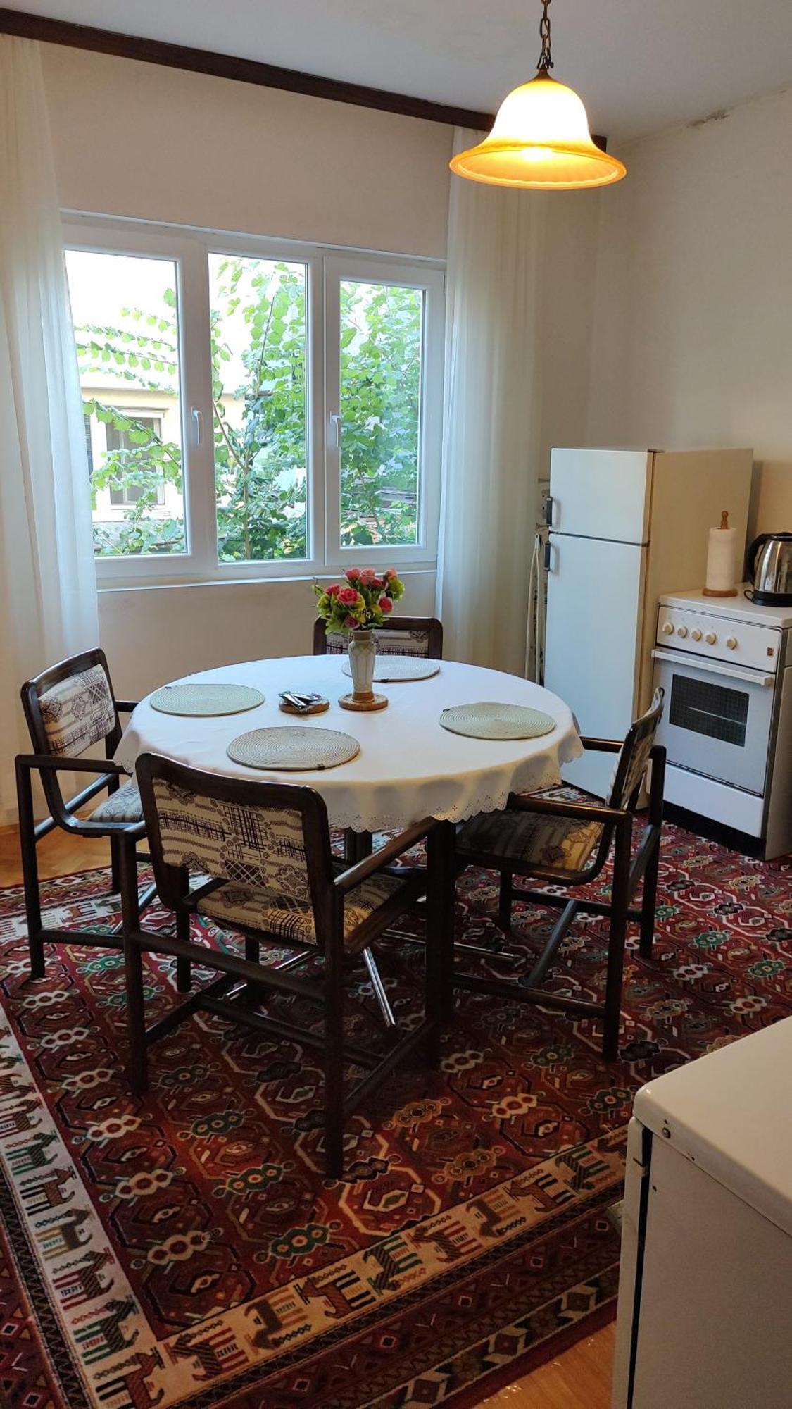Digital Nomad Comfy Apartment,Foot Mountain Vodno And Millennium Cross,19 Min By Walk To Cener,Free Parking Szkopje Kültér fotó